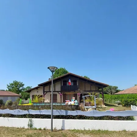 Daire Des Lauriers Roses - Piscine Collective, Spas Et Jardins Prives - 7 Kms De La De Lespecier Bias (Landes)