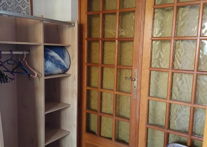 Appartement Des Lauriers Roses - Piscine Collective, Spas Et Jardins Privés - 7 Kms De La De Lespecier *