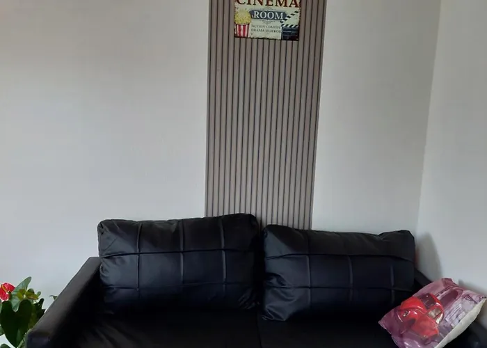 Des Lauriers Roses - Piscine Collective, Spas Et Jardins Prives - 7 Kms De La De Lespecier * Bias (Landes)